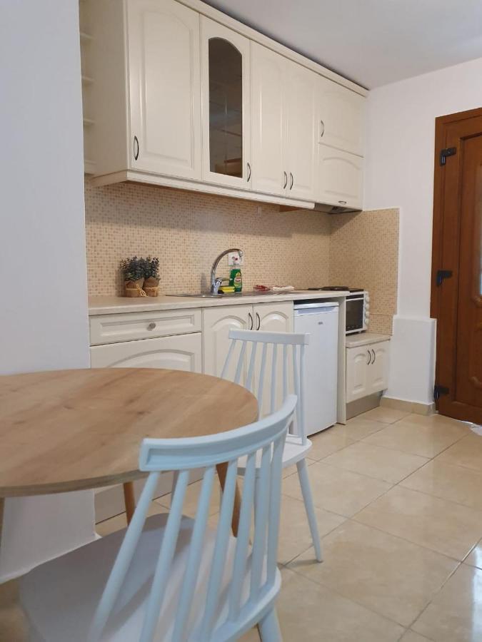 Mevi Apartments Naxos City Eksteriør billede